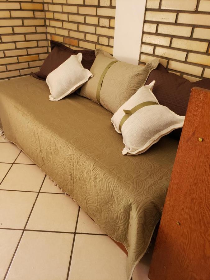 Готель Residencial Costumes Brasileiras Бомбіняс Екстер'єр фото